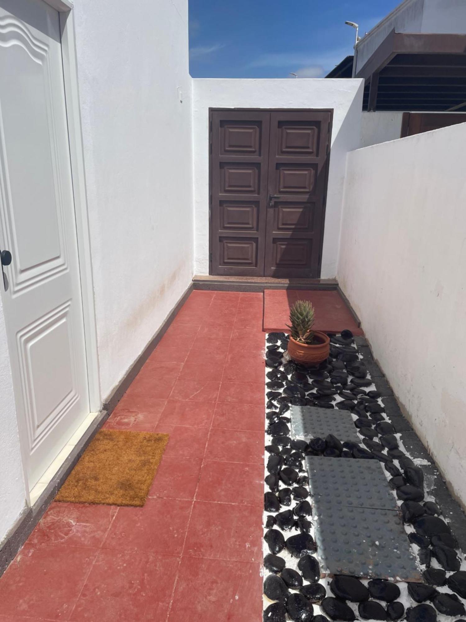 Habitacion Doble Con Bano Entrada Privada Para Huespedes San Bartolomé Екстериор снимка
